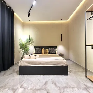 Falco Boutique With Jacuzzi Naples
